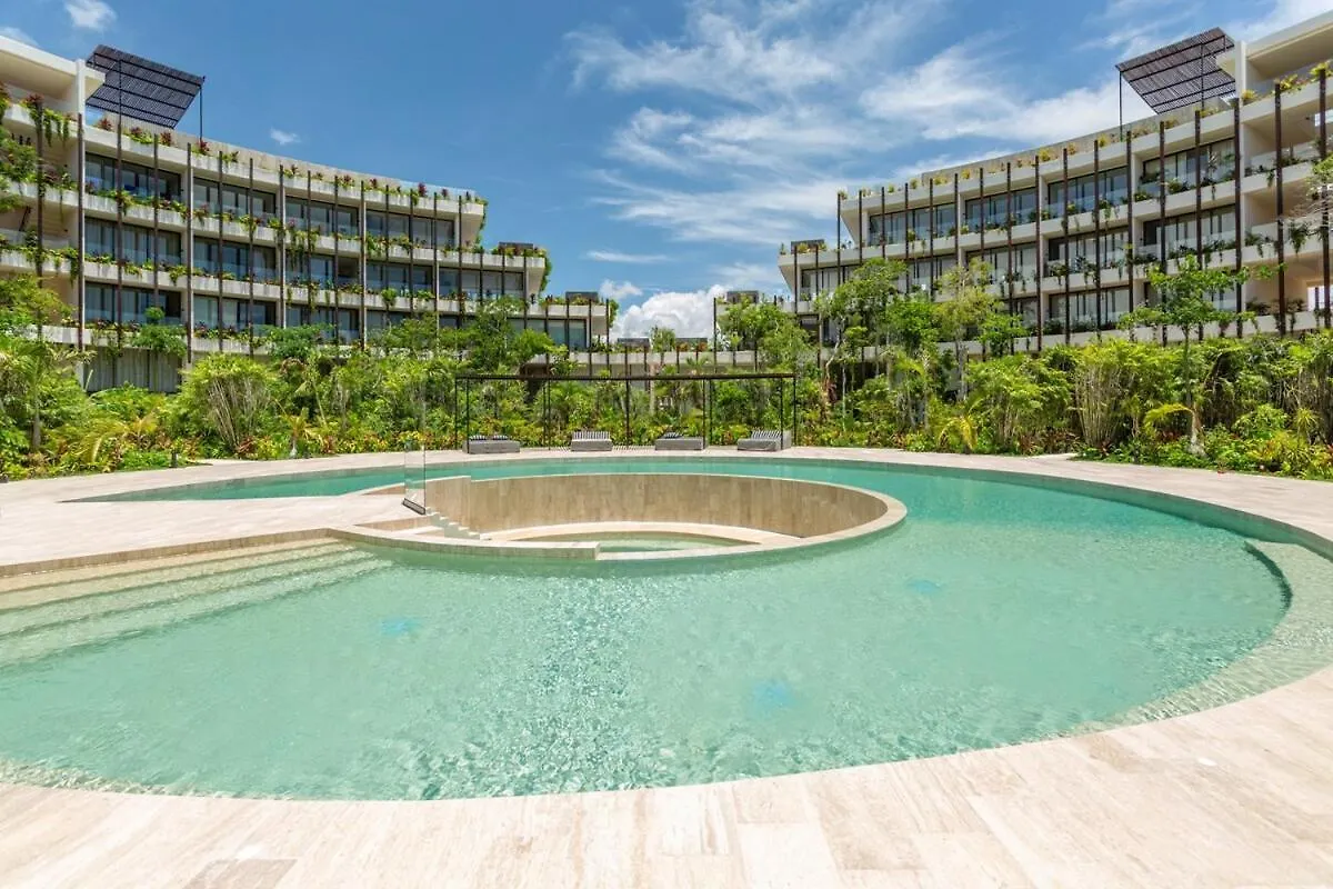 شقة Luxury 1-Bedroom Oasis In تولوم