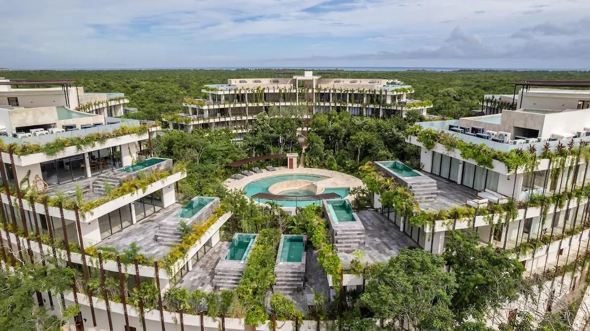 Luxury 1-Bedroom Oasis In Tulum Pueblo